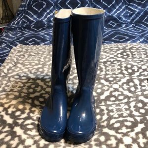 Like New: Women's Rain Boots size 8 blue with yellow ribbon bow